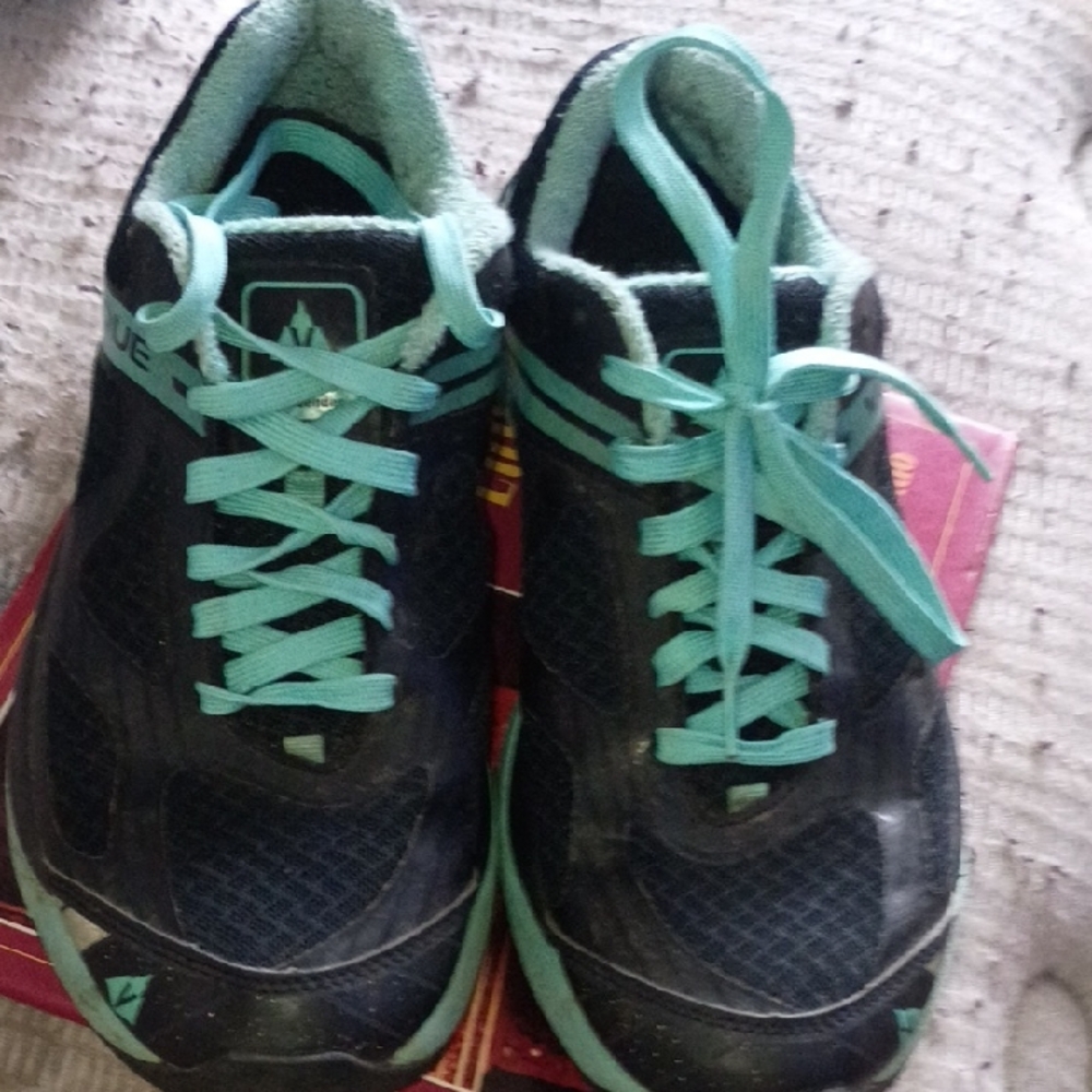 Vasque Running Hiking Shoes Women's 10